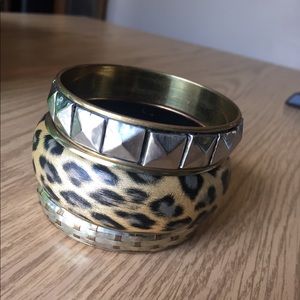 Vintage lot of brass, stud leopard bracelets 90’s